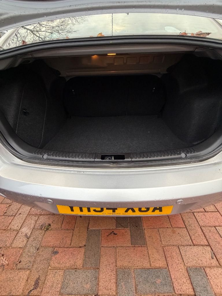 Mazda, 3, Saloon, 2004, Manual, 1598 (cc), 4 doors