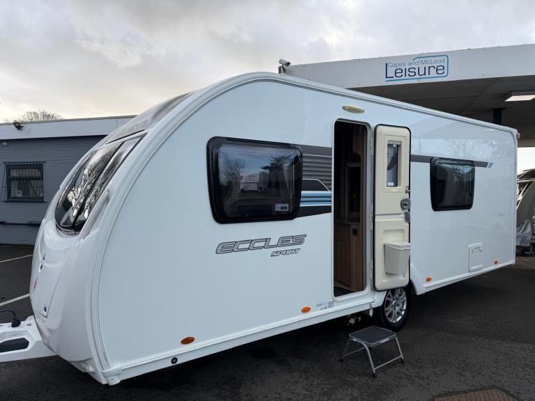 2013 STERLING ECCLES SPORT 544, 4 BERTH, DINETTE/FIXED BED OPTION