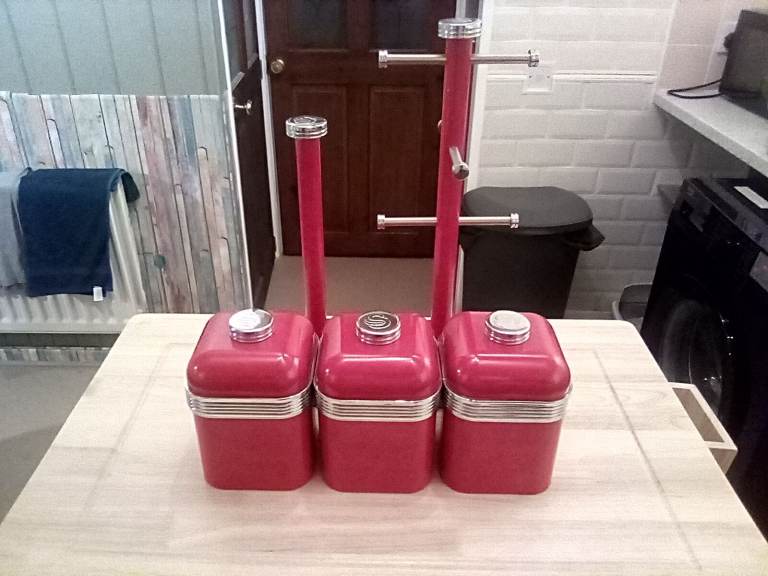 Swan retro kitchen set for sale 