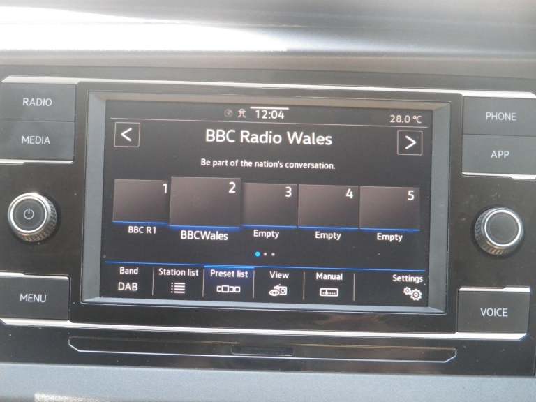 VOLKSWAGEN TRANSPORTER T32 2.0 TDI 150 Highline LWB KOMBI 2024