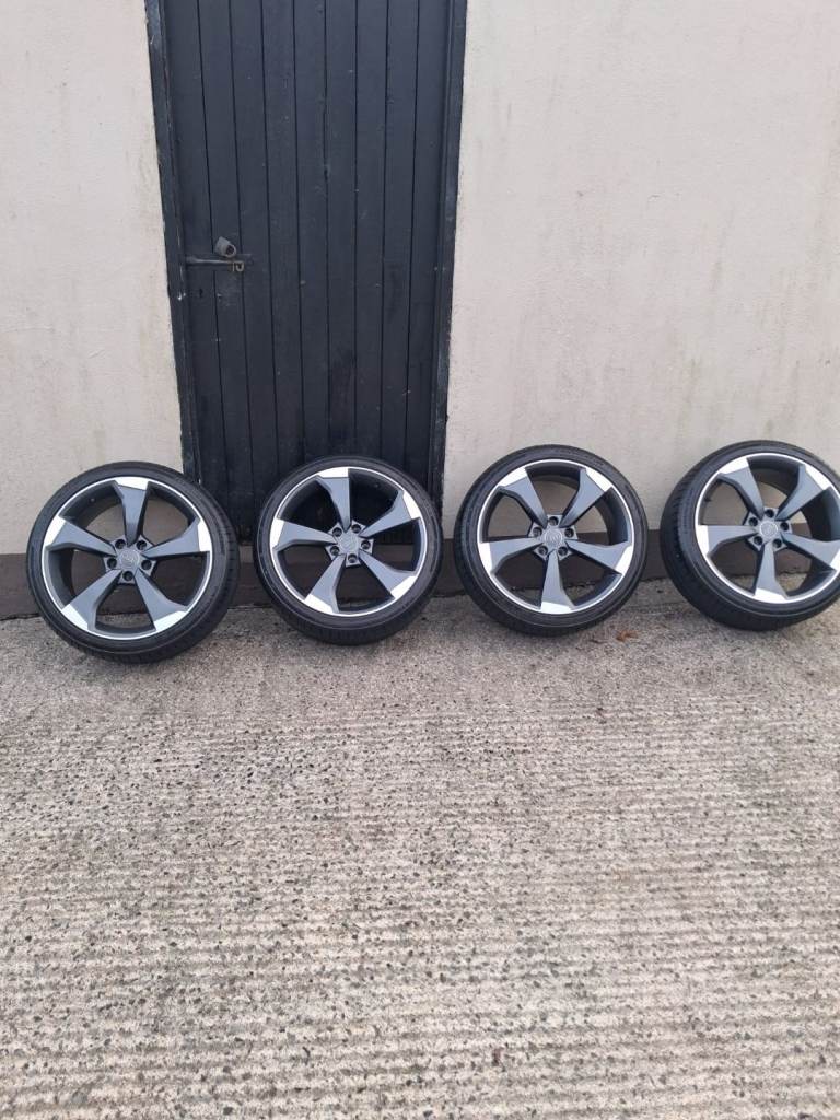 Audi TTRS 19" Alloys 