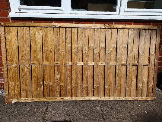 Garden fence panels