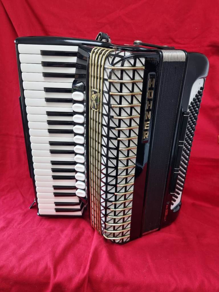 hohner musette tuned accordion