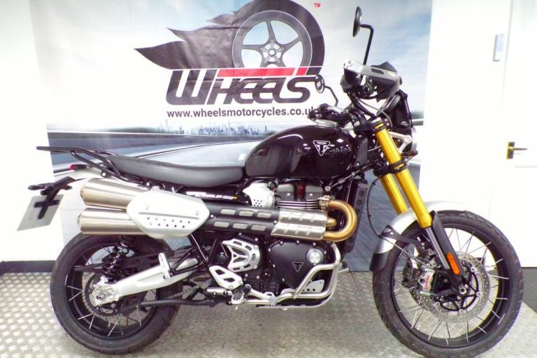2024 TRIUMPH SCRAMBLER 1200 XE WITH ONLY 1782 MILES FROM NEW