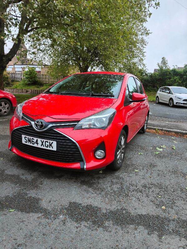 Toyota, YARIS, Hatchback, 2015, Manual, 1329 (cc), 5 doors