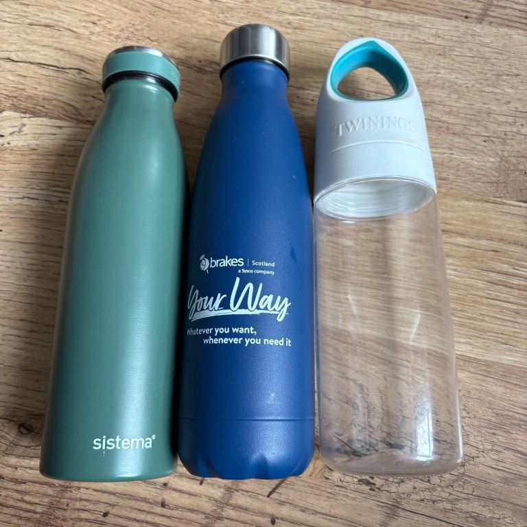 3x WATER BOTTLES (free)