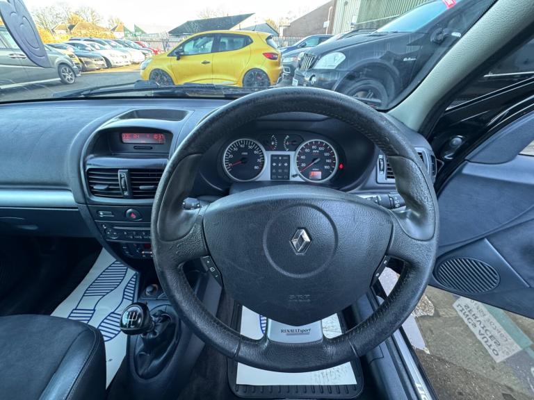 2005 Renault Clio 2.0 16V RenaultSport 182 3dr / LOW MILEAGE / FULL HISTORY