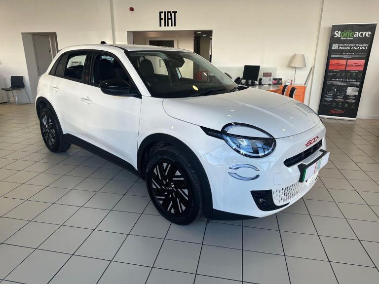 2025 Fiat 600 115kW Red 54kWh 5dr Auto HATCHBACK ELECTRIC Automatic