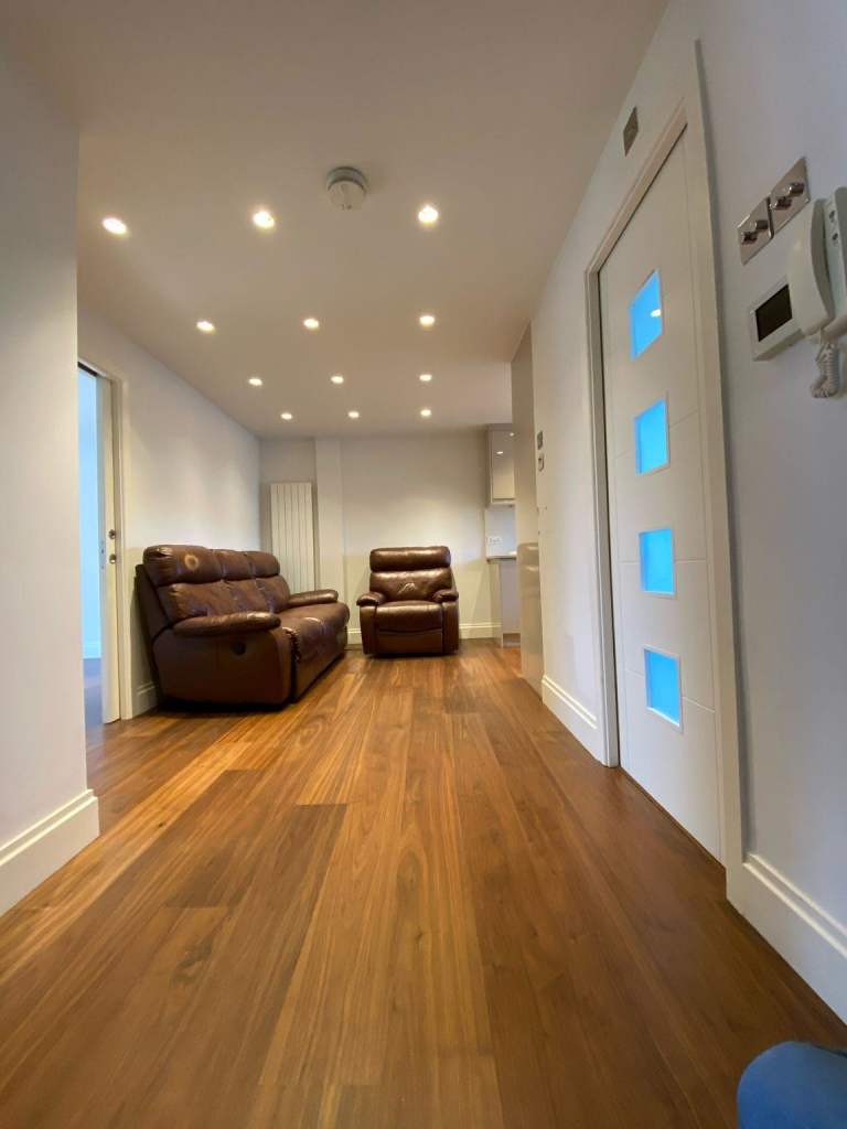 Modern 2-Bed Flat in Walthamstow E17 – Excellent Transport Links - £2,100 PCM Including Bills