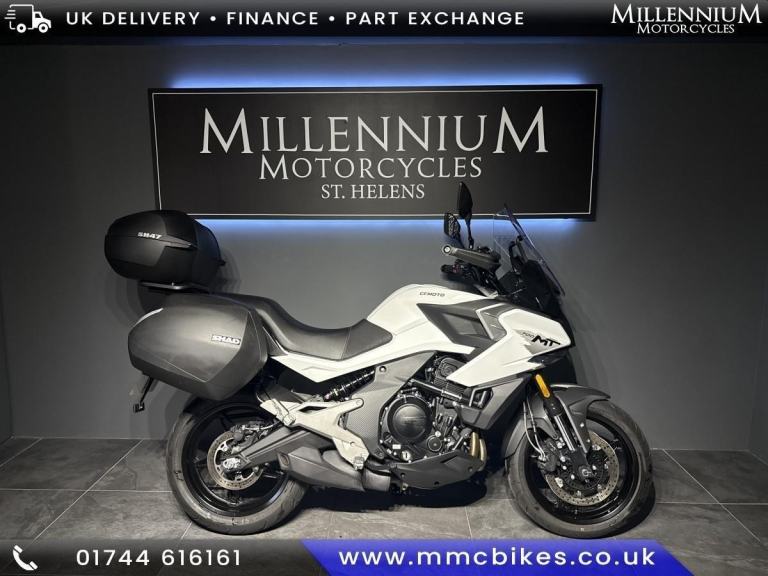 2024 CF MOTO 700 MT. TOP BOX, PANNIERS