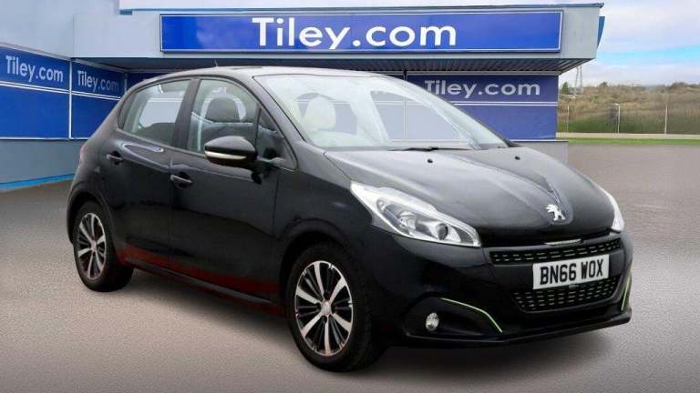 Peugeot 208 1.2 PureTech Active Design Lime Euro 6 5dr Petrol Manual