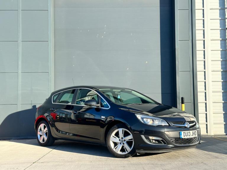 2013 Vauxhall Astra 1.6i 16V SRi 5dr HATCHBACK PETROL Manual