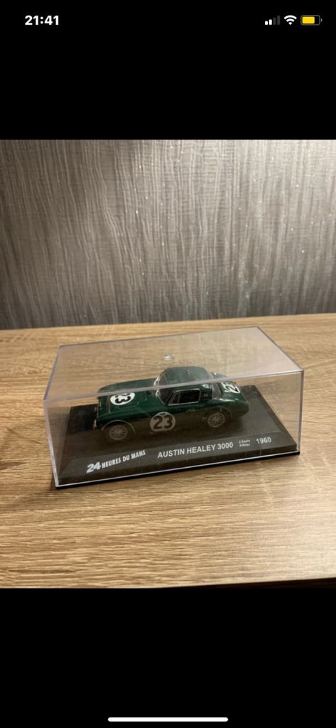 Model cars 1/43 scale 