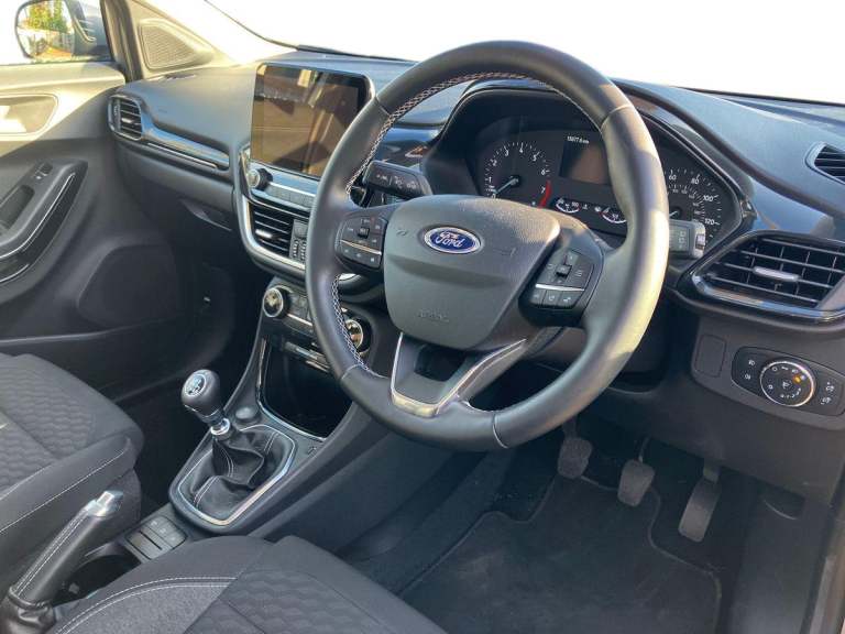 2023 Ford Puma Puma Titanium Des 5 Door 1.0L EcoBoost 125PS mHEV 7 Speed Automatic 5 Door PETROL ...