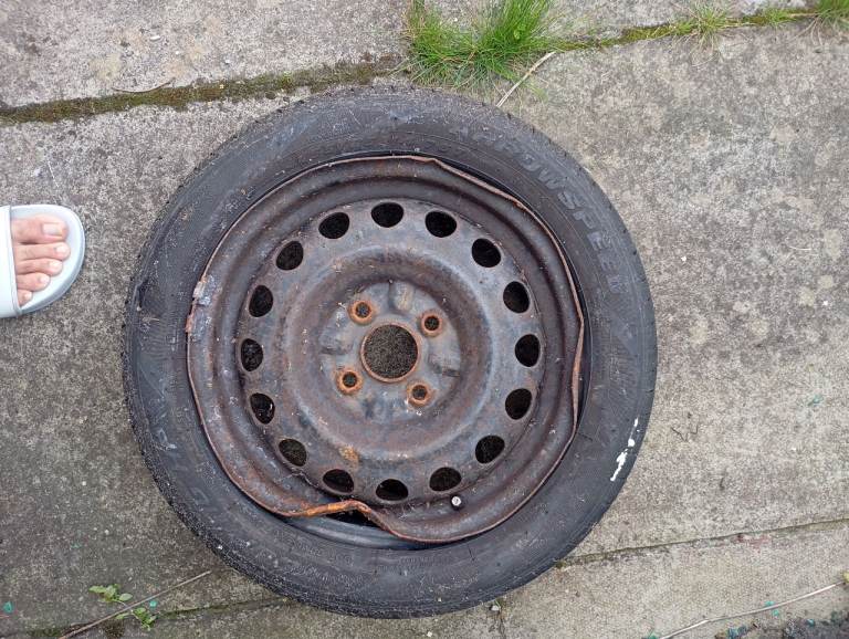 R14 Tyre
