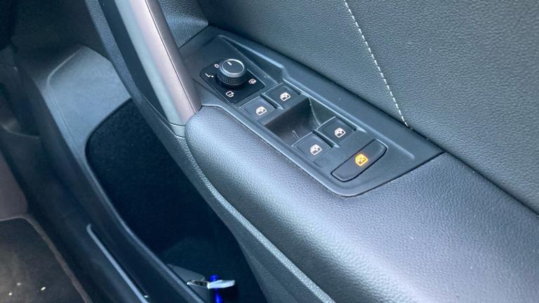 2021 Volkswagen Tiguan 2.0 TDI 4Motion R-Line 5dr DSG Diesel Estate Estate Diesel Automatic