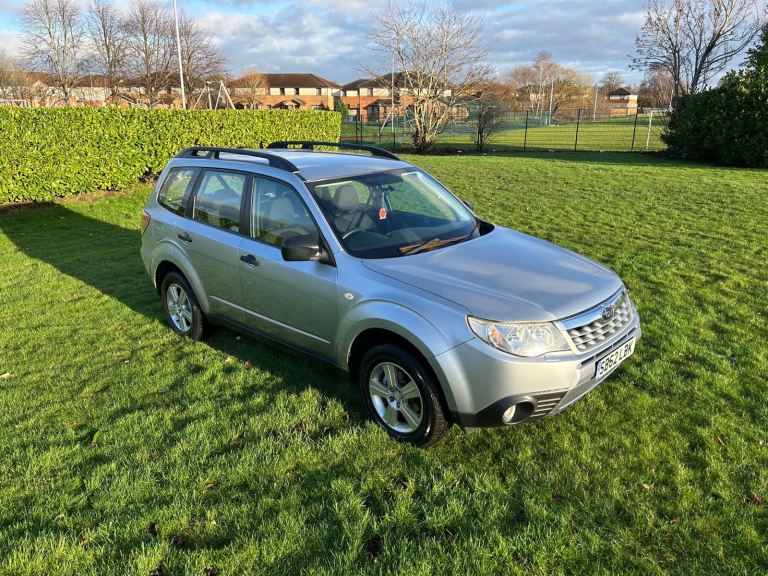 AUTOMATIC SUBARU FORESTER 2.0 PETROL 4WD 69K MOT JUNE 26 TOW BAR 