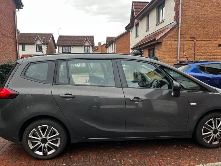 2014 Vauxhall Zafira Tourer 1.8 16V Exclusiv Euro 5 5dr