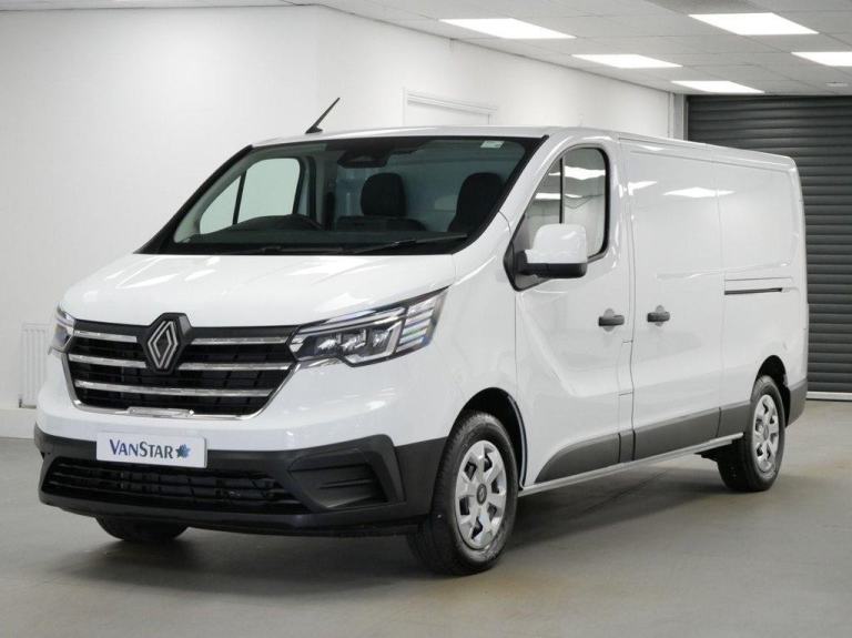 2026 RENAULT TRAFIC LL30 2.0 BLUEDCI 130 BHP LONG ADVANCE EDITION