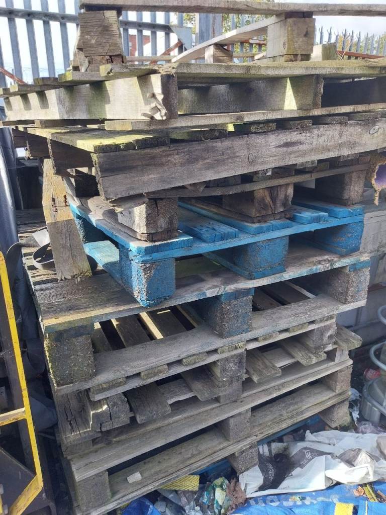 Free pallets