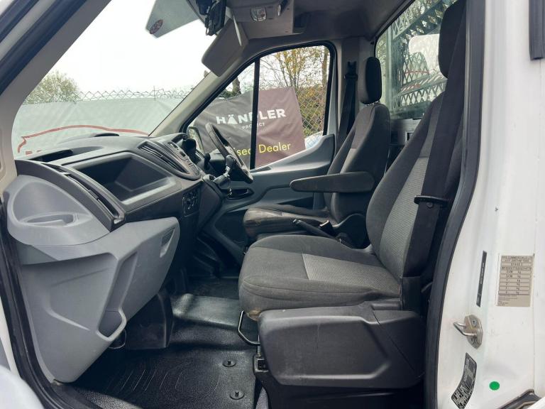 2016 Ford Transit 2.0 TDCi 130ps Chassis Cab CHASSIS CAB DIESEL Manual