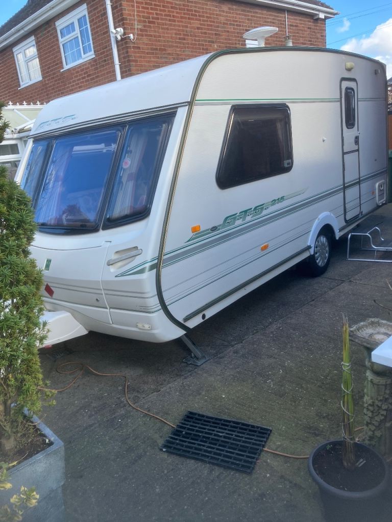 Abby GTS Vogue 215 1999