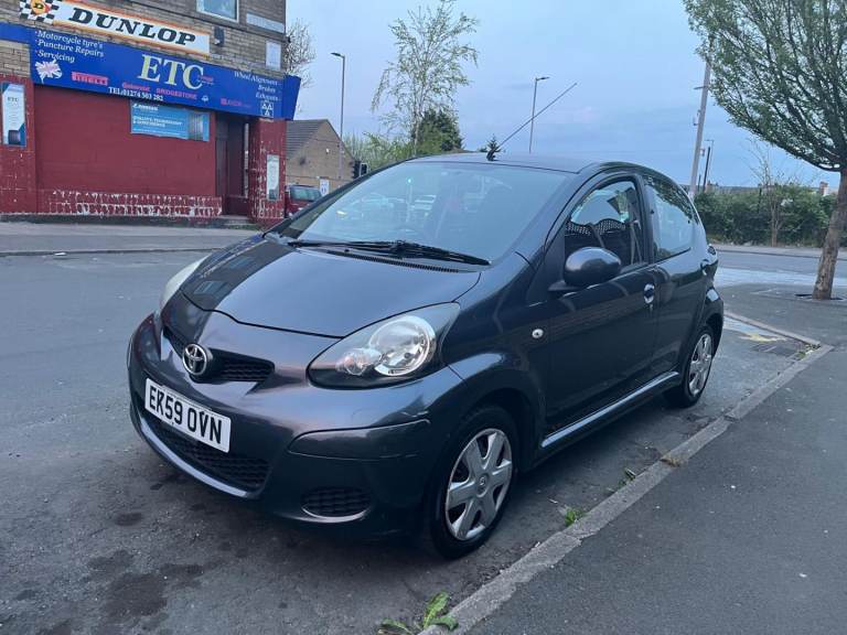 Toyota, AYGO, Hatchback, 2009, Manual, 998 (cc), 5 doors
