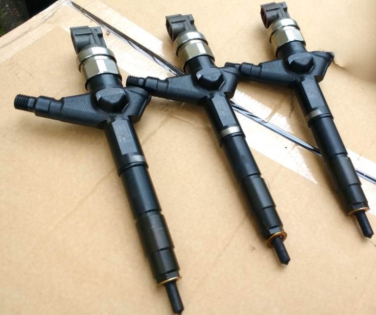 1 x Nissan X Trail 2.2 dci Diesel Fuel Injector - Fits 136/139bhp YD22DDTI Engine