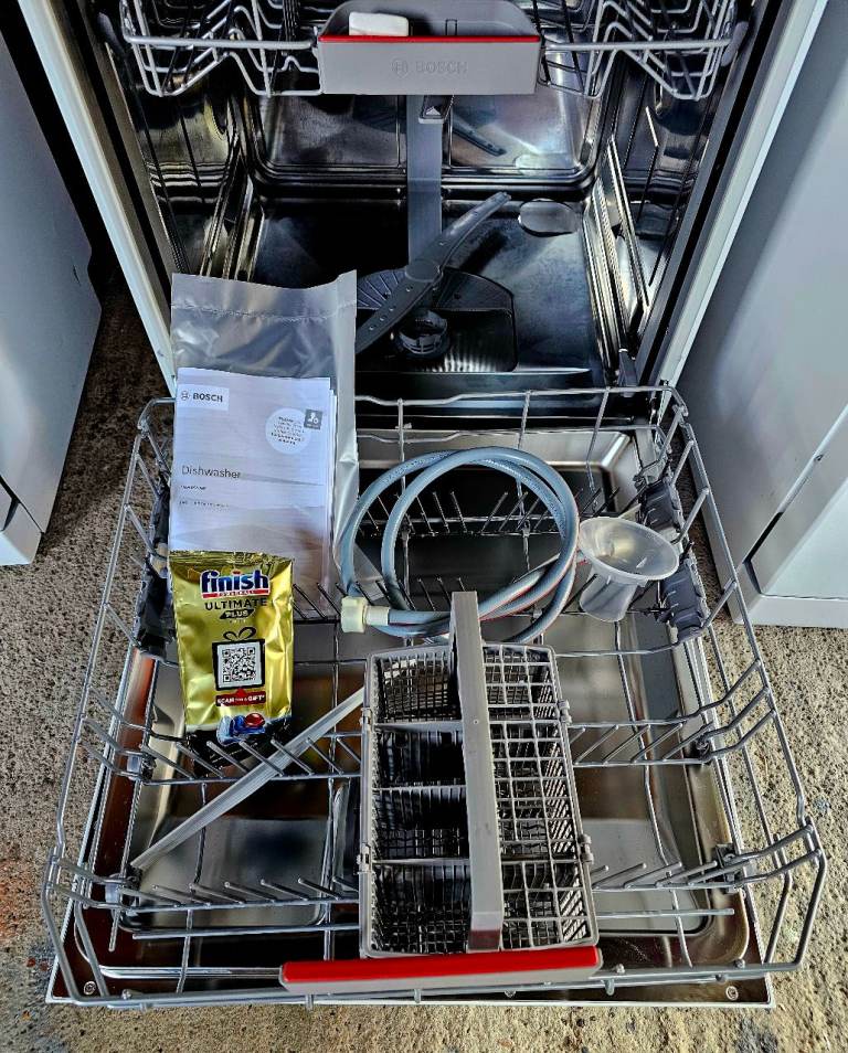 Ex Display New Bosch WiFi Dishwasher 