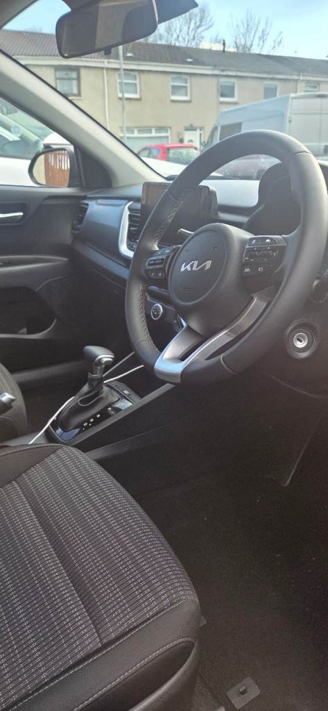 Kia stonic 2 1 litre petrol turbo 2025