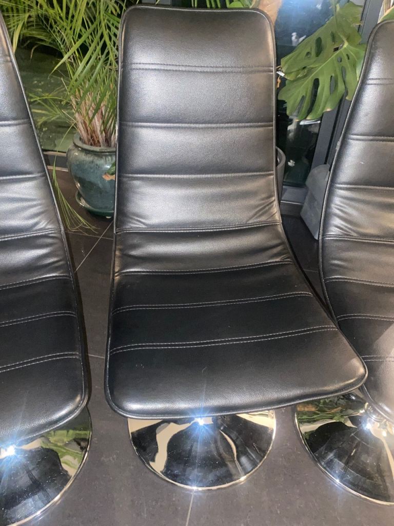 image for 6 dining chairs