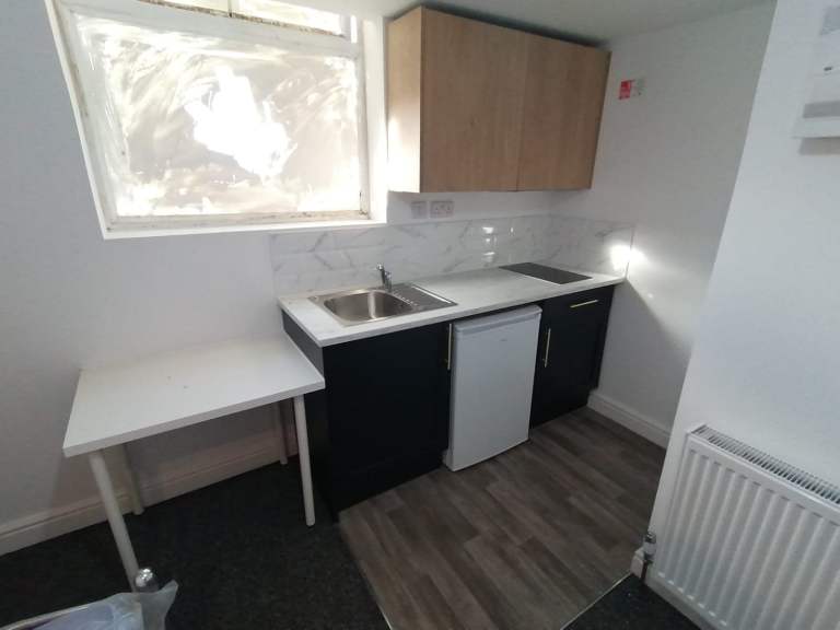 Studios for homeless and sofa surfers - UC/PIP/LWCRA/JSA all welcome apply now 