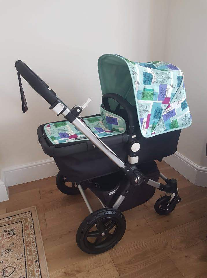 Bugaboo Cameleon 3 Andy Warhol Print Buggy. Full set