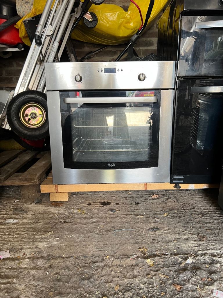 A single electric oven