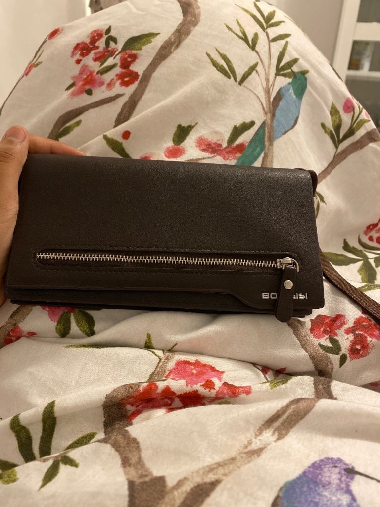 BOWEISI Brown Leather Wallet/Clutch – Excellent Condition