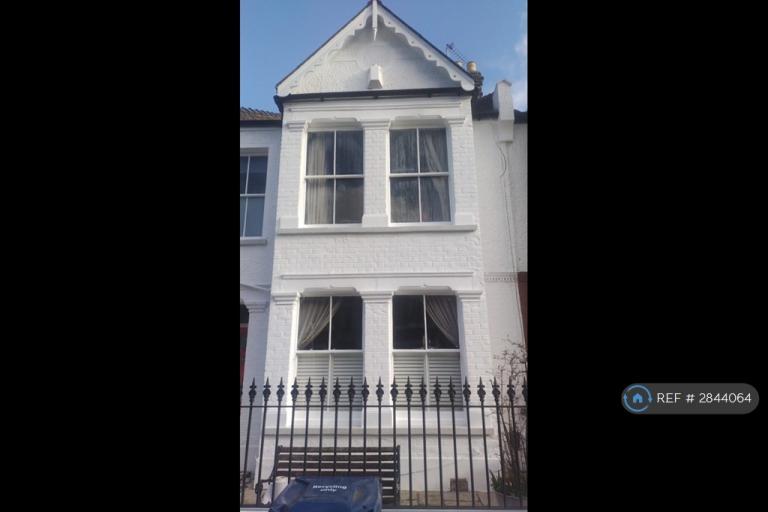 4 bedroom house in Davis Road, London, W3 (4 bed) (#2844064)