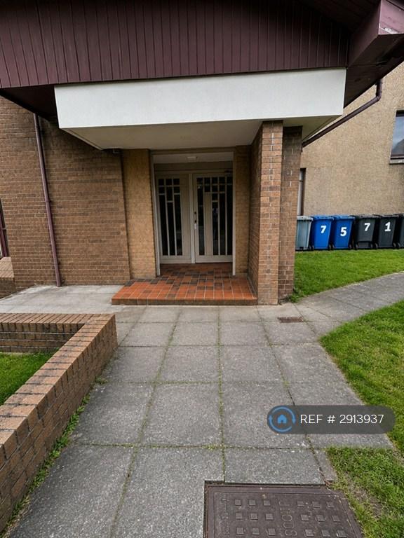 2 bedroom flat in Blantyre, Glasgow, G72 (2 bed) (#2913937)