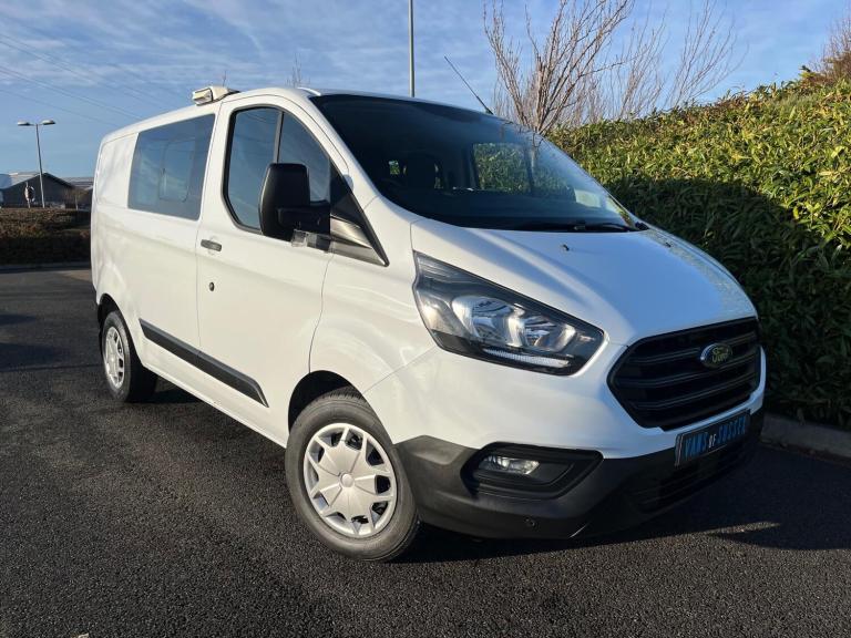 2018 Ford Transit Custom 68 REG 320 6 SEAT CREW VAN, AIR CONDITIONING, NEW CAMBELT FULLY SERVICED...