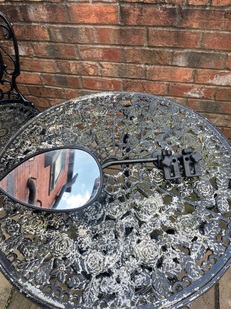 Extension mirror for towing caravan or trailer