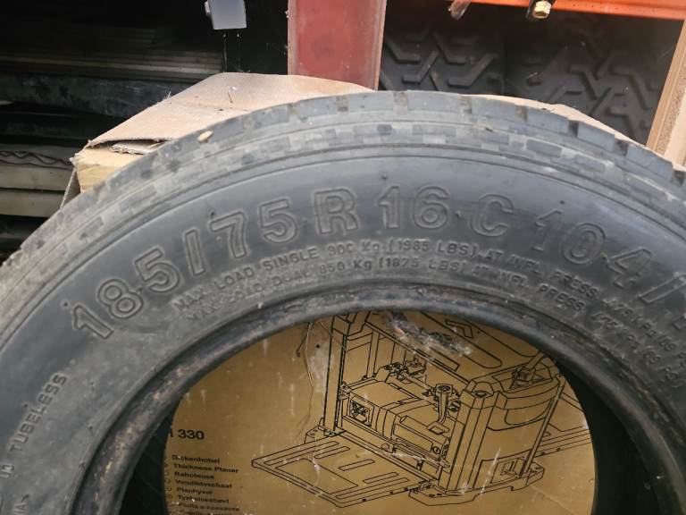 185 75 16c van tyre with 5 - 6mm tread 