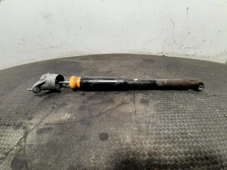 Mercedes A Class Shock Absorber O/S 2012-2018 2.0l Petrol M133.980 Rear Rh