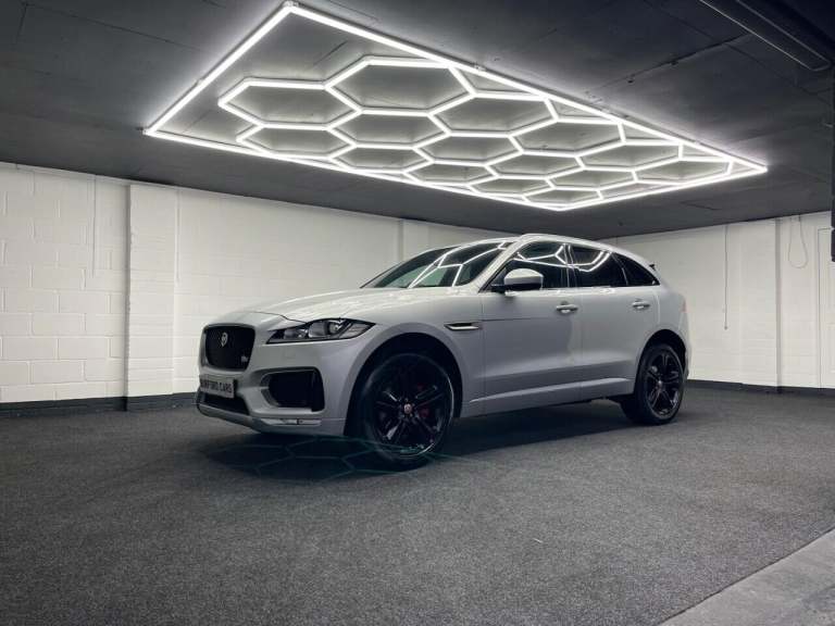 2016 Jaguar F-Pace 3.0d V6 S 5dr Auto AWD ESTATE DIESEL Automatic