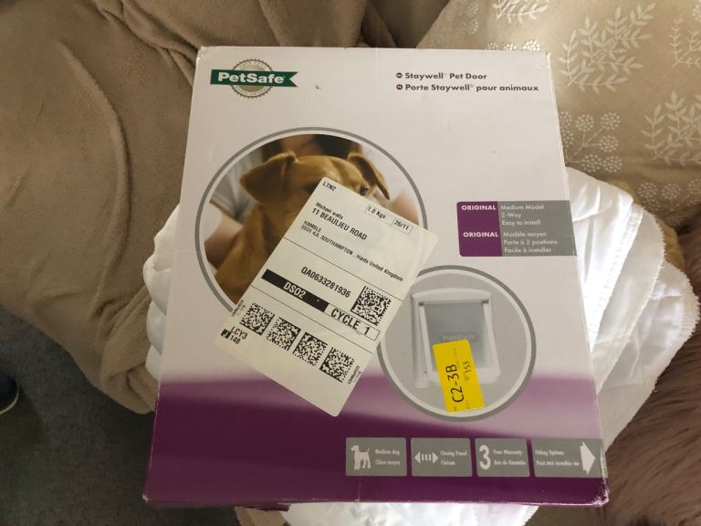 Medium size dog flap