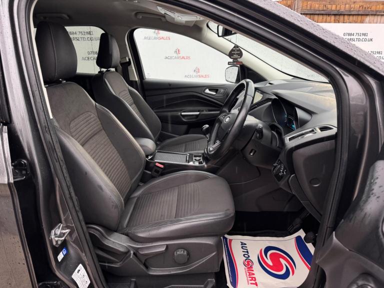 2017 Ford Kuga 2.0 TDCi Titanium Euro 6 (s/s) 5dr HATCHBACK Diesel Manual