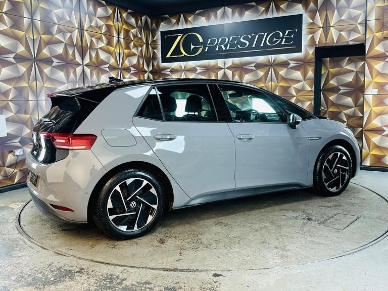 2022 Volkswagen ID.3 150kW Family Pro Performance 58kWh 5dr Auto HATCHBACK ELECTRIC Automatic