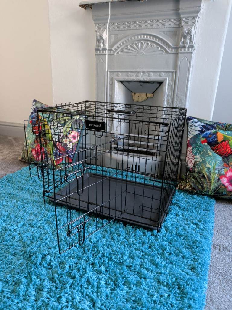 Pet crate/ cage 