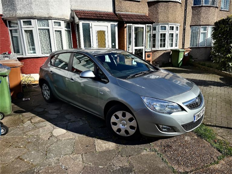 2010 VAUXHALL ASTRA 1.6 PETROL 5DR *£1100*