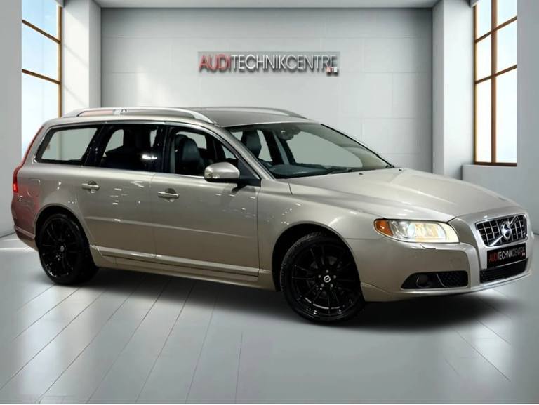 Volvo V70 D SE Lux Estate Diesel Manual