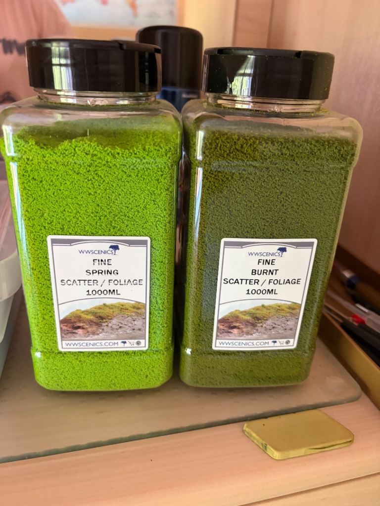 WWScenics Fine Scatter/Foliage - Spring and Burnt Green, 1000ml
