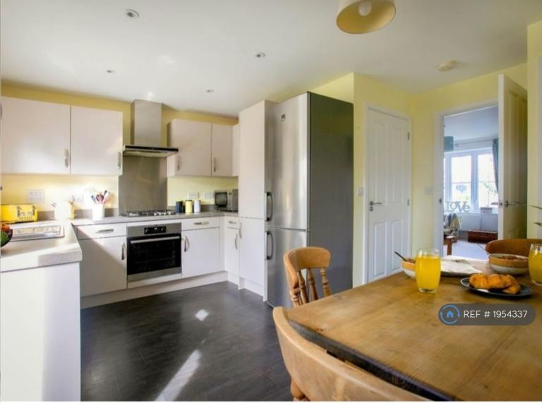 1 bedroom in Greensand Place, Godalming, GU7 (#1954337)